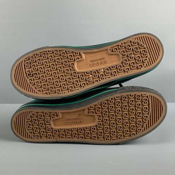GUCCI Green Red Monogram Nylon Low Top Sneakers - Picture 6 of 8